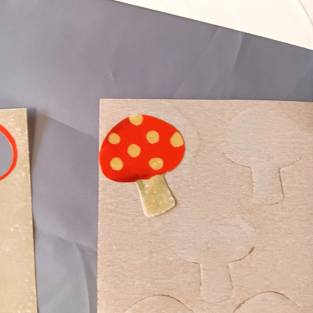 Vintage Mushroom‎ Stationery Ephemera Hallmark 70s Bird Floral Card Seal